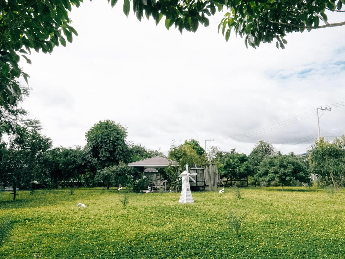 Rai Fahpratan Home And Garden Ban Pak Ngam  Екстер'єр фото