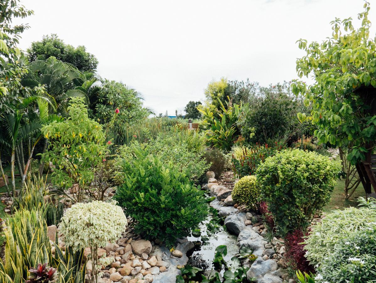 Rai Fahpratan Home And Garden Ban Pak Ngam  Екстер'єр фото