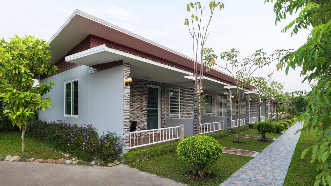 Rai Fahpratan Home And Garden Ban Pak Ngam  Екстер'єр фото